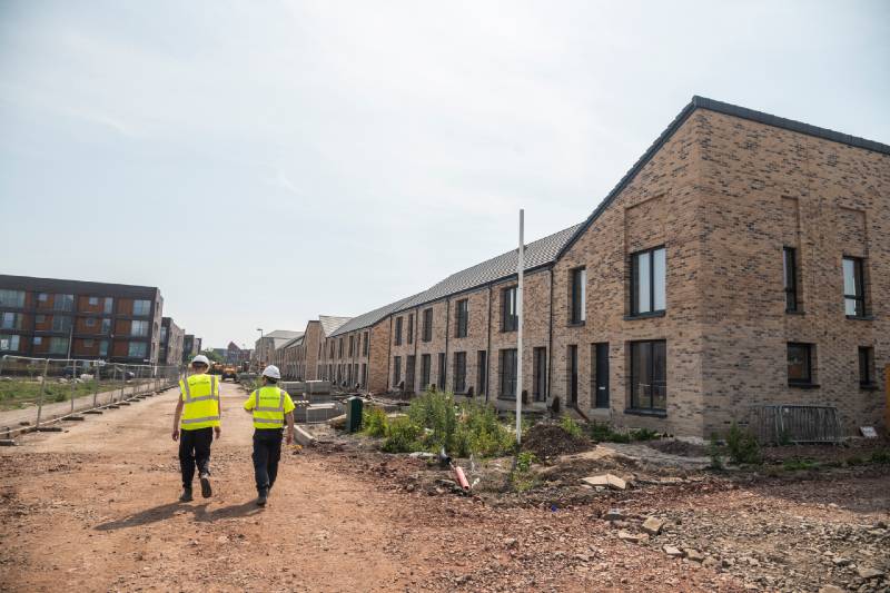 70,000 children in Scotland are on social housing waiting lists ...