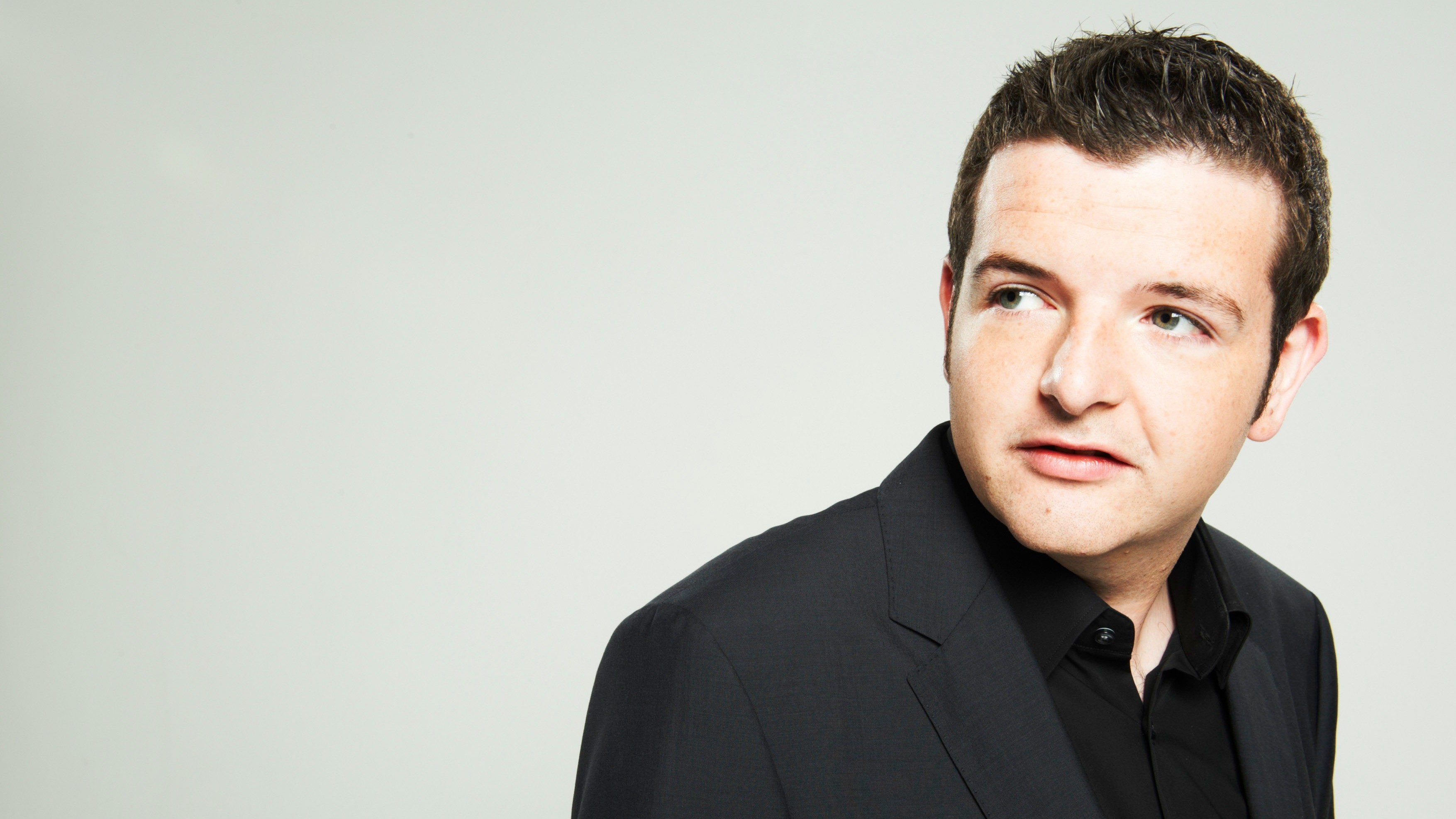 Kevin Bridges gets Loose | Loose Women