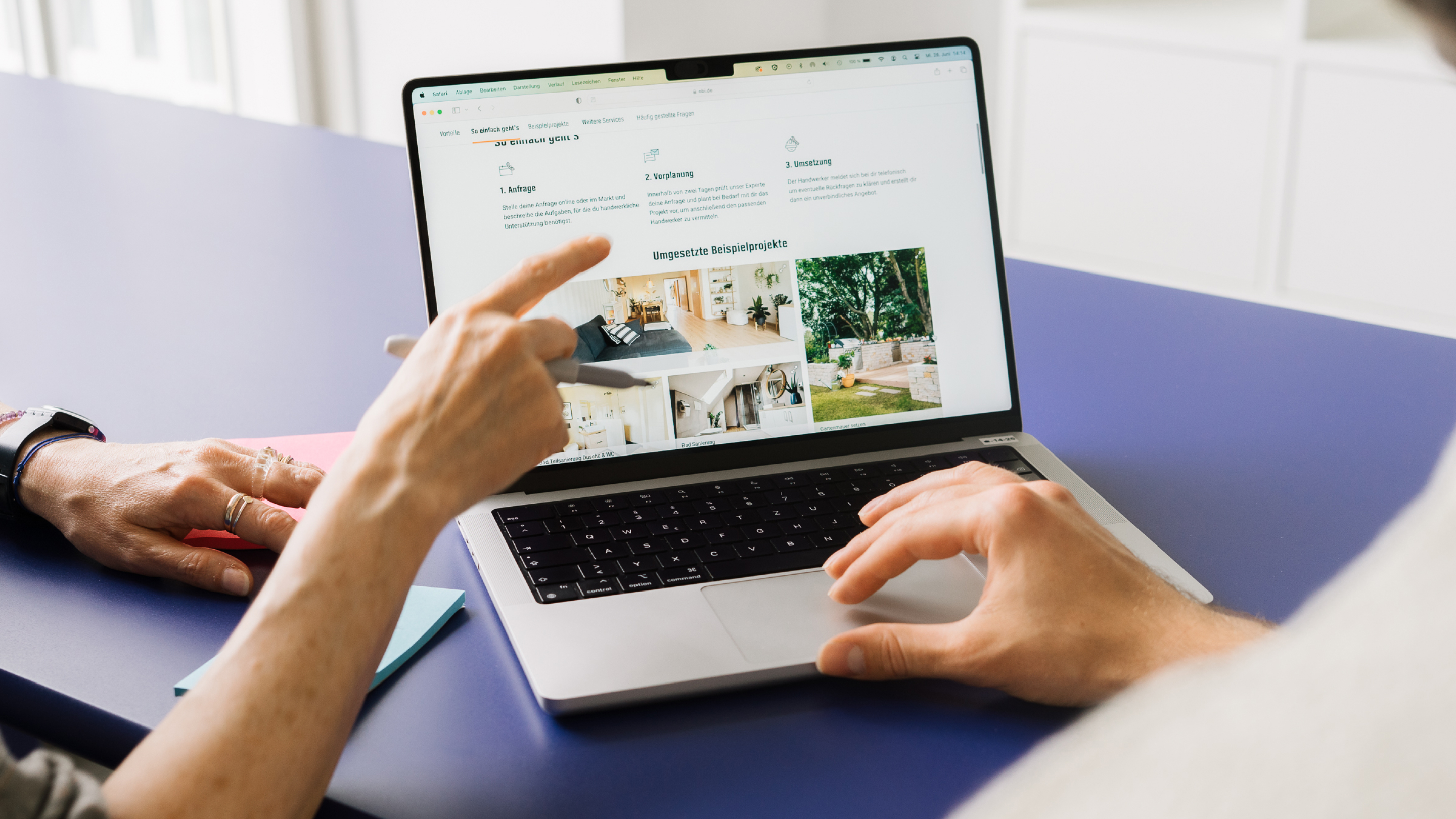 Development of business-to-employee products with the help of "Sponsor User".