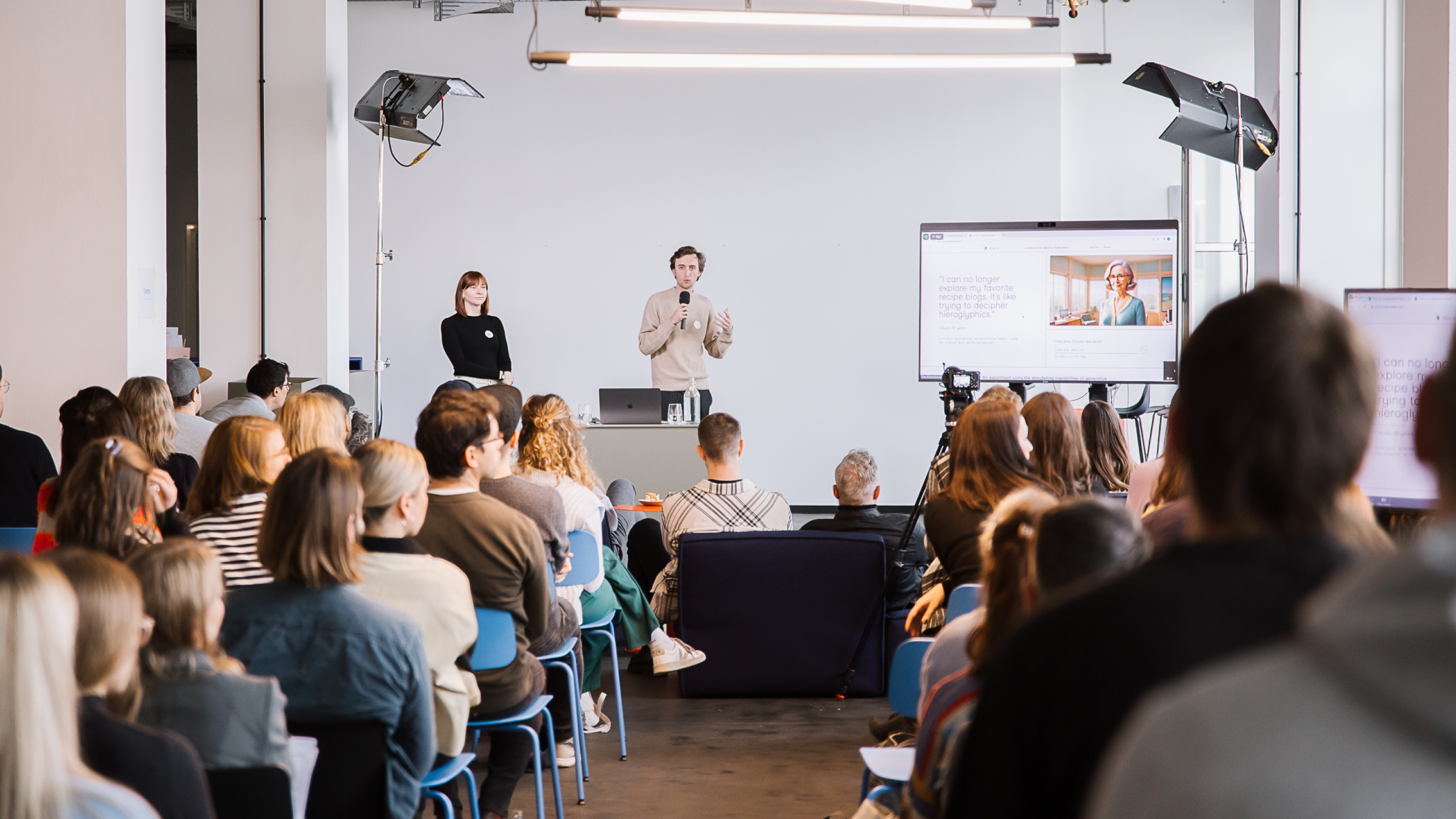 Carla Polaczek and Paul van der Veen present A11y-AI at the denkwerk TechTalk