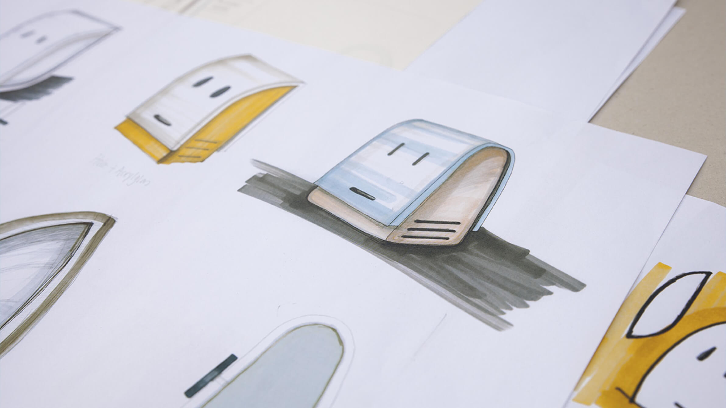 Development of the shape and outline through sketches