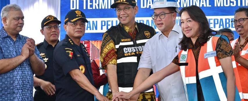 Menkeu Purbaya Resmikan Alat Pemindai Peti Kemas Canggih di Tanjung Priok