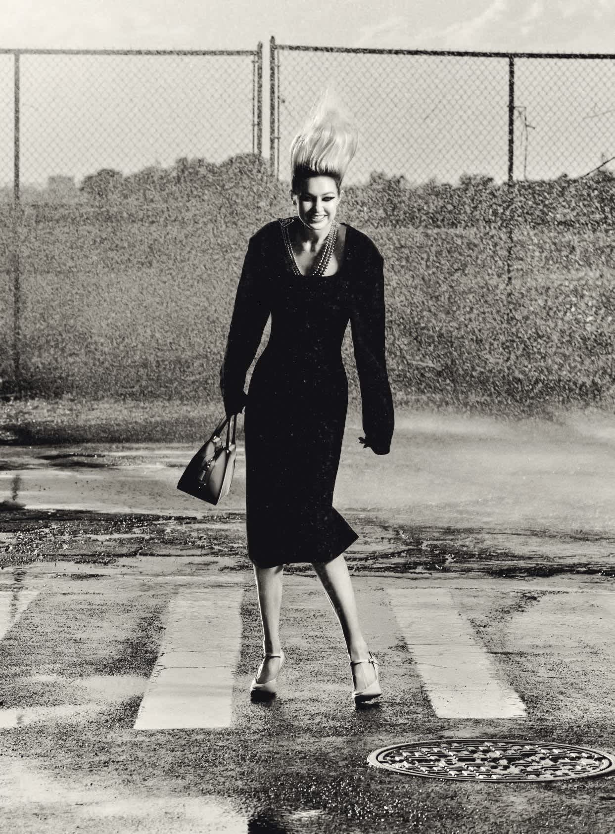 Gigi-Hadid-by-Rafael-Pavarotti-for-Vogue-Italia-September-2022+(13)