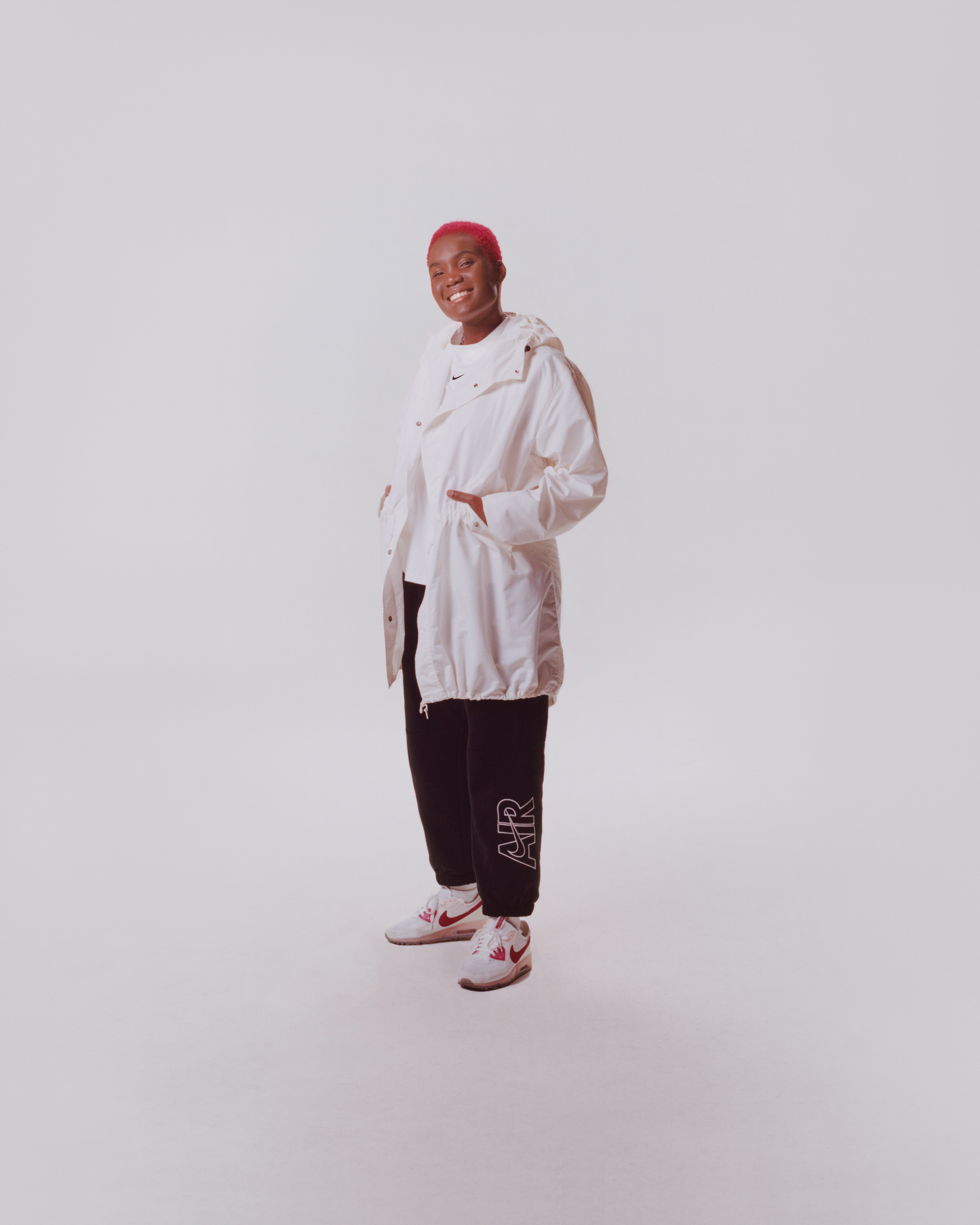 SP22 NSW EMEA AIRMAX Air Max 90 Terrascape Arlo Parks H2T primary