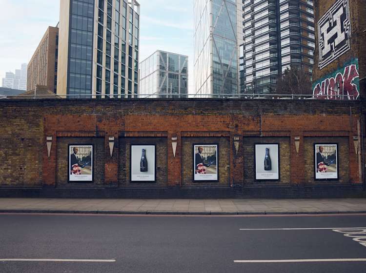 250310 MOETCHANDON PHARRELL OOH COMMERCIAL STREET 412