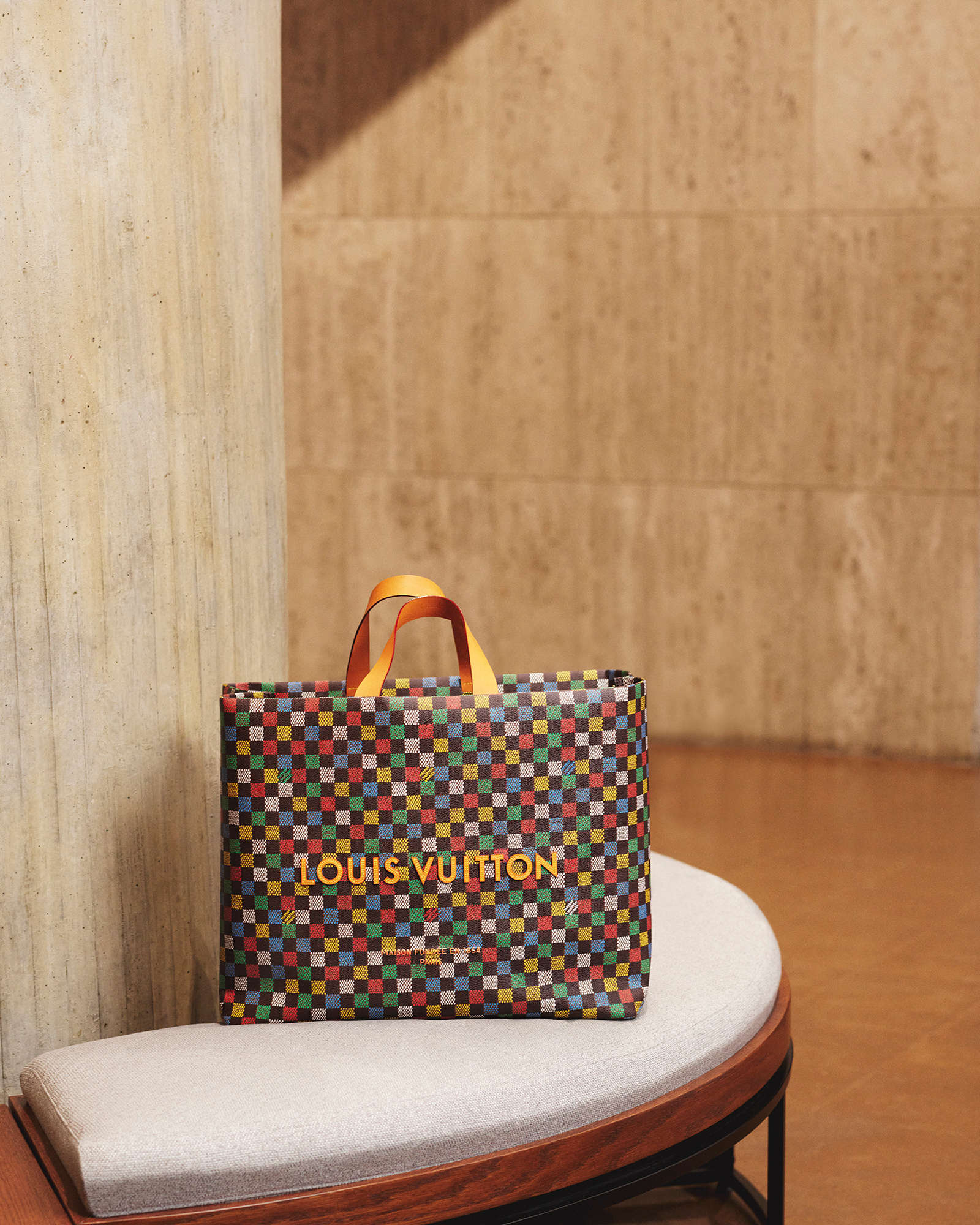 MEN-S SS25 SHOW STILL LIFE VISUALS 04 LV-COM DII 1600x2000