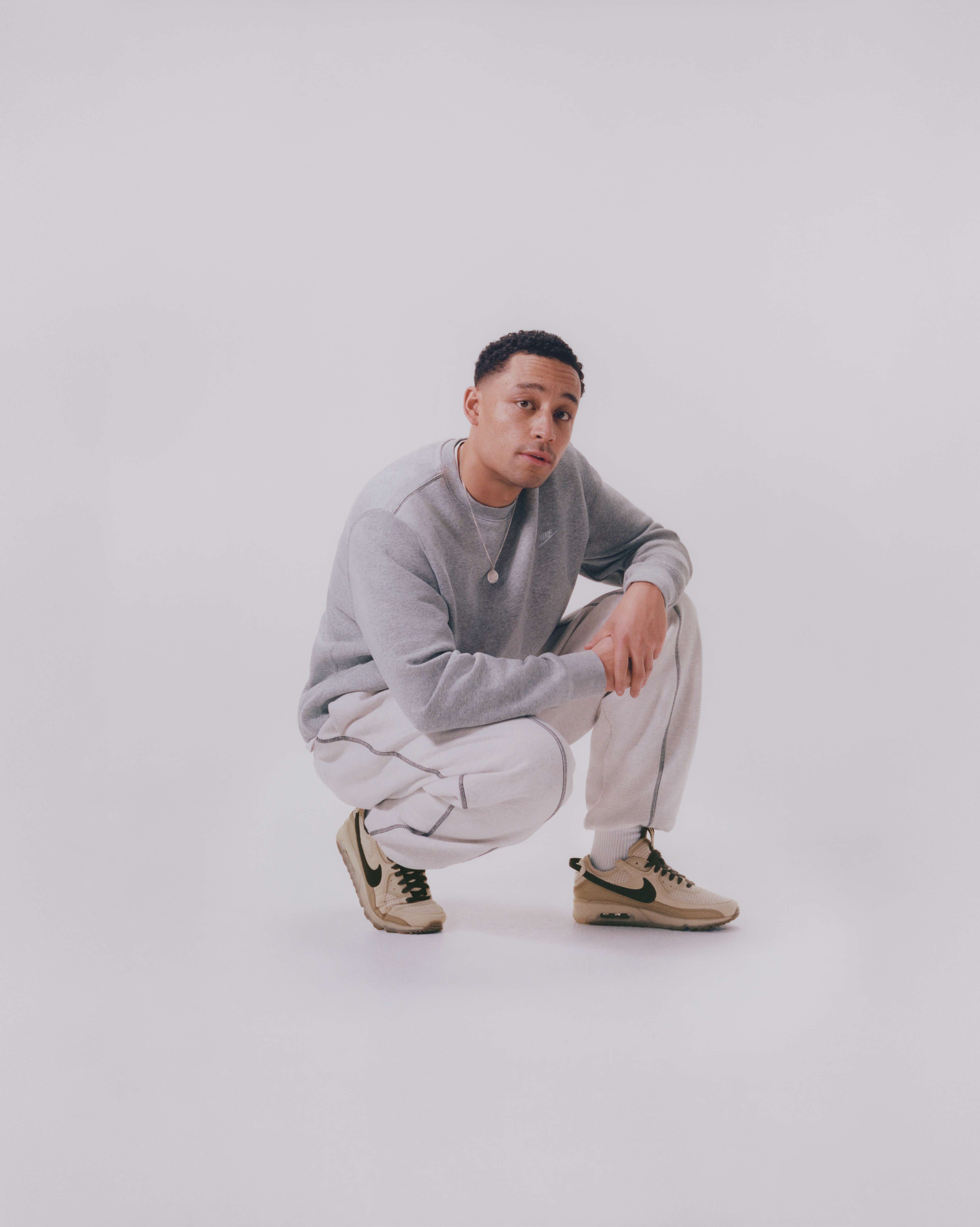 SU22 NSW EMEA AIRMAX Air Max 90 Terrascape Loyle Carner H2T primary