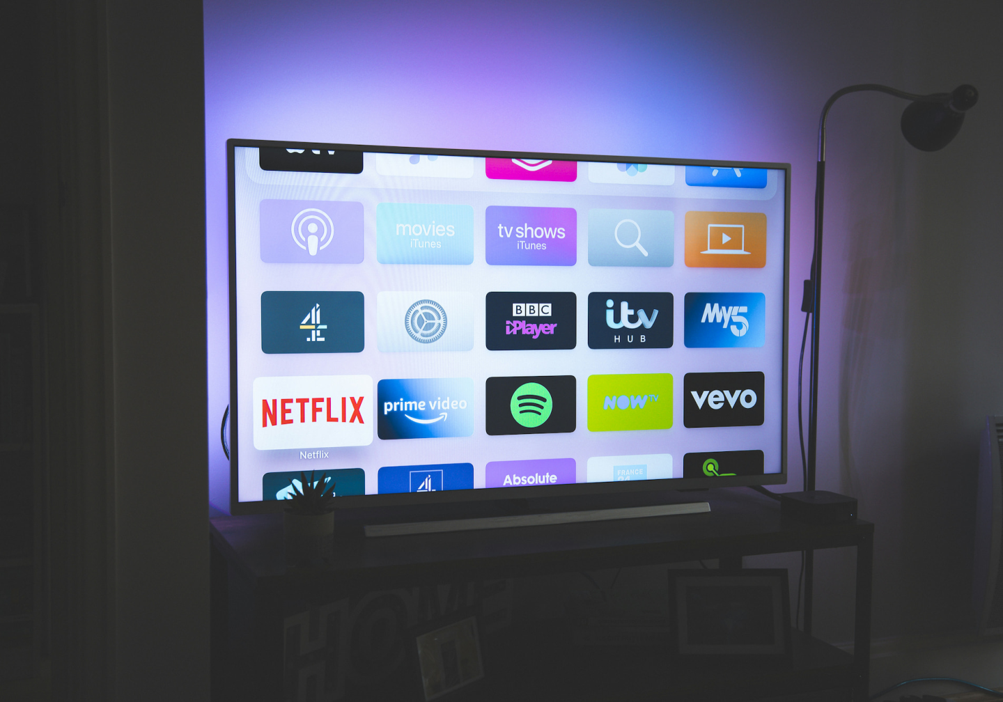 Connected TV showing UK applications and streaming services