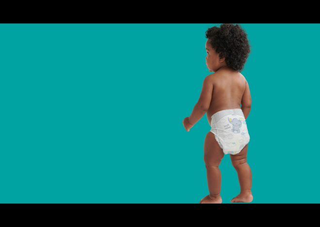 Con Pampers Swaddlers, puedes estar seguro de que tendrás una protección superior contra derrames mientras mantienes la piel del bebé seca y saludable. Esto se debe a que Swaddlers ayuda a prevenir hasta el 100 % de los derrames, incluso las fugas, y es la marca n.º 1 recomendada por pediatras.