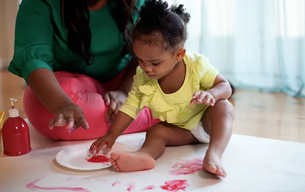 Pintar con nuestros bebés de 2 a 3 años