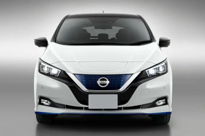 The exterior of a white Nissan Leaf