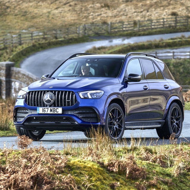 Best used large SUVs in the UK Cazoo