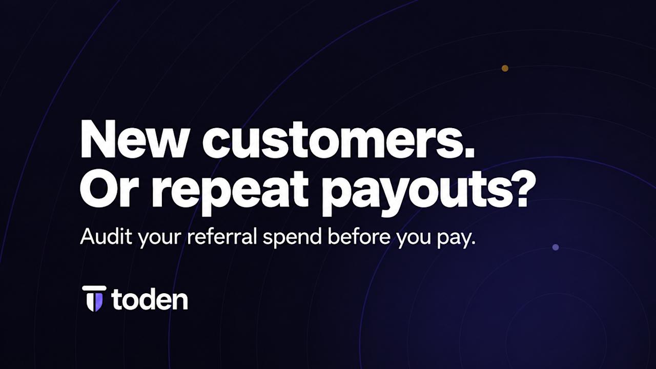 “Novos clientes. Ou pagamentos recorrentes?” em branco sobre um fundo escuro Toden Orbit Indigo.