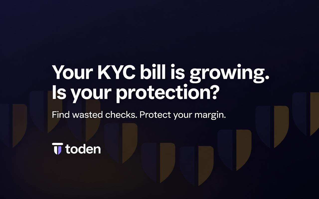 “您的 KYC 费用不断增加。您的安全保障是否到位?”(白色文字,背景为Toden柱廊黄昏的深色画面)。