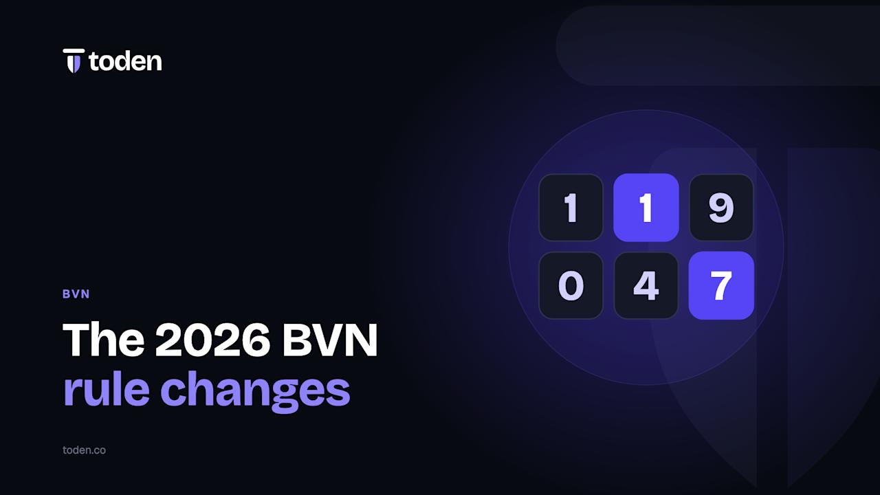 عنوان رئيسي "تغييرات قاعدة BVN (رقم التحقق المصرفي) لعام 2026" بجانب رسم توضيحي لبلاطات أرقام الهوية، على تدرج لوني كريمي دافئ.