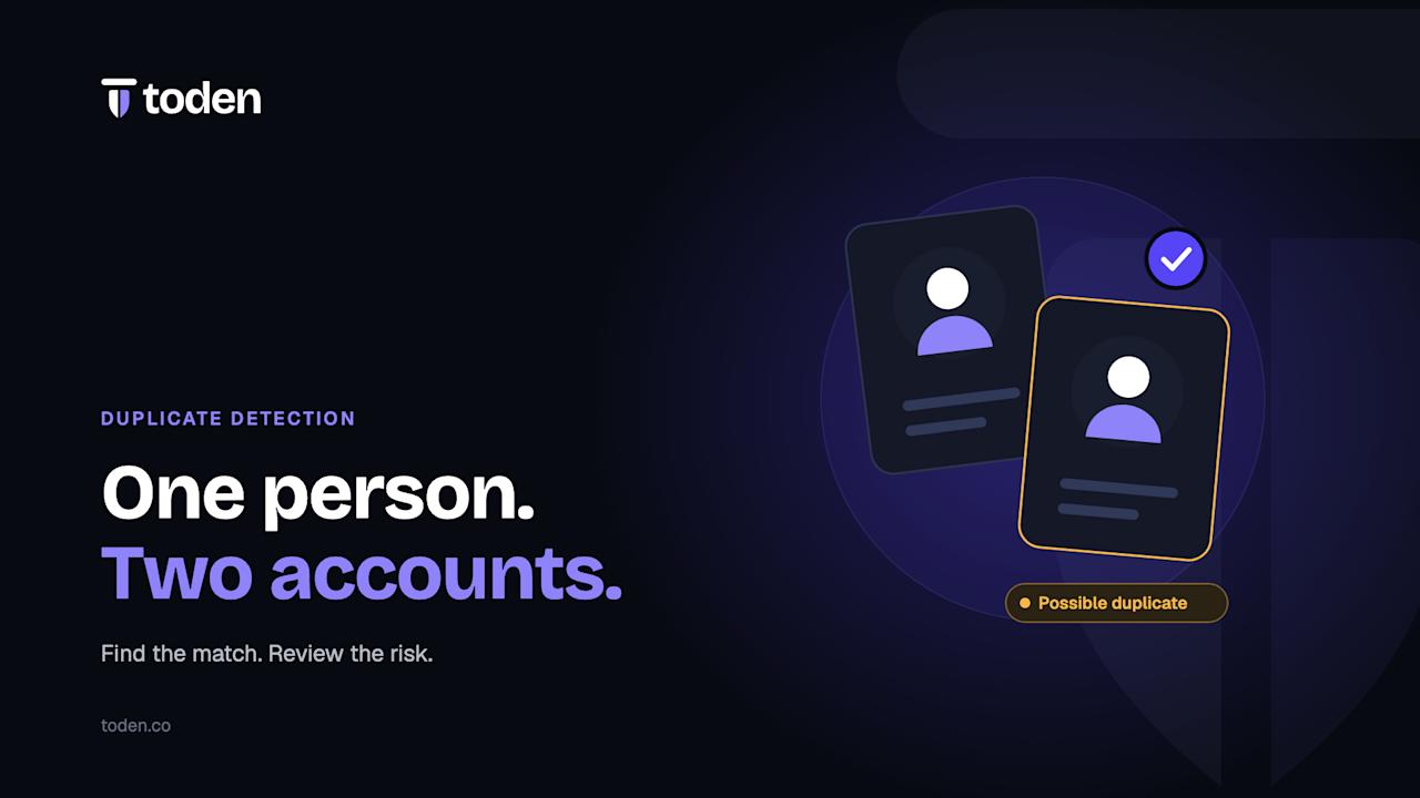 توضح بطاقتا هوية متطابقتان استخدام شخص واحد لحسابين