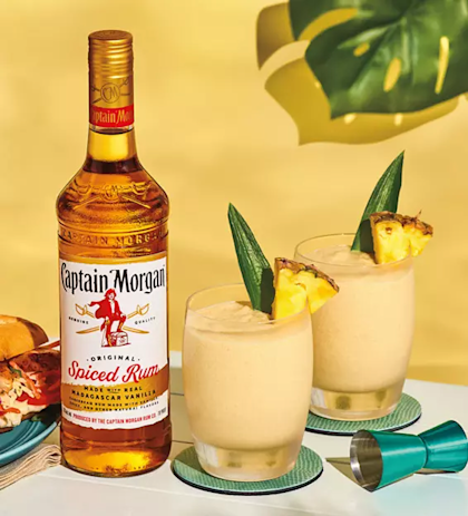 Captain Morgan Original Spiced Rum Pina Colada (1)