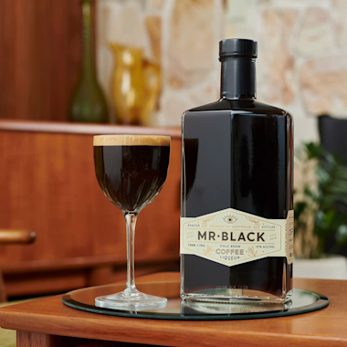 Mr BLACK COLD BREW COFFEE LIQUEUER SERVE