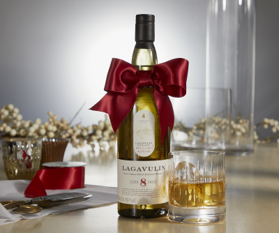 Lagavulin Holiday Gifting