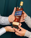 Johnnie Walker Mothers Day Free Engraving w sticker