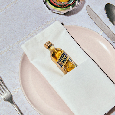 Johnnie-Walker-Blue-Mini-Table