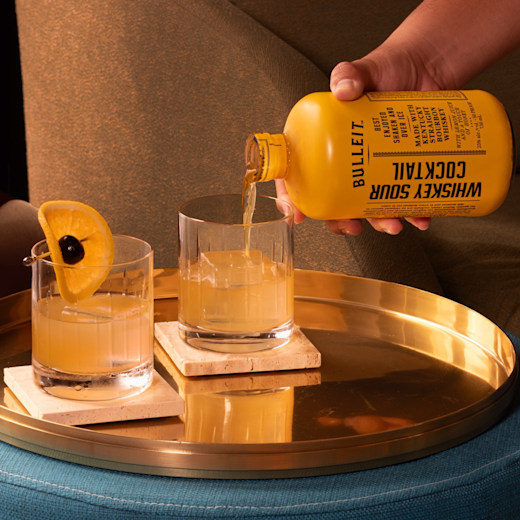 Bulleit Whiskey Sour with serves