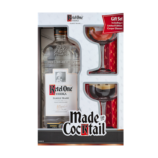 Ketel One Vodka w Coupe-Glasses