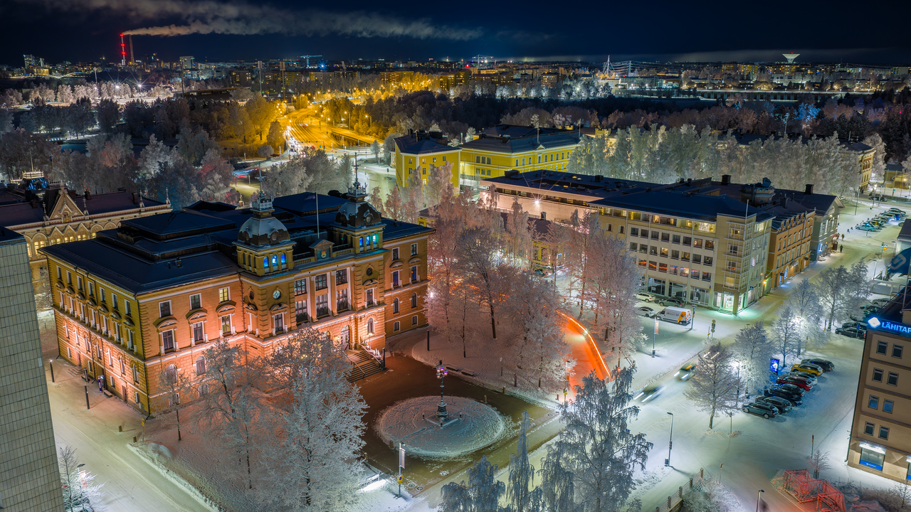 Finland-oulu-winter-night-01-© Tero Suutari