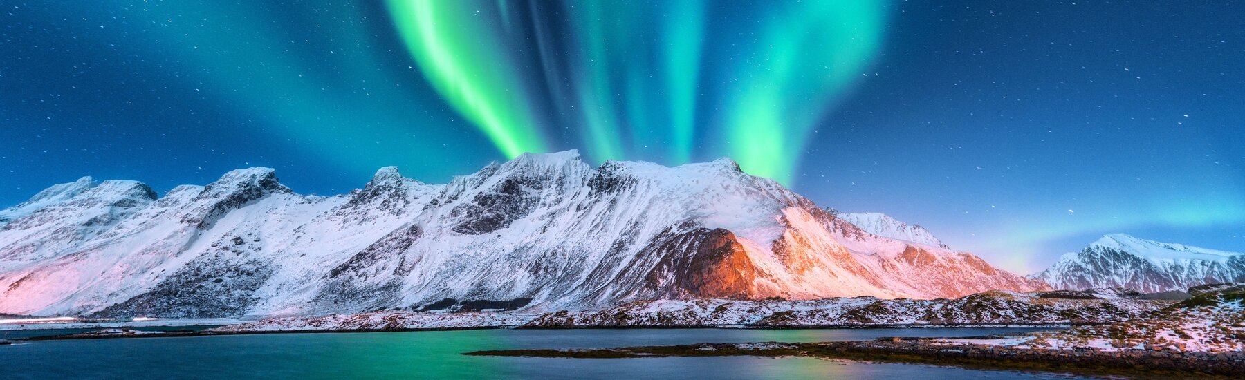Shutterstock Northern Lights Norway 