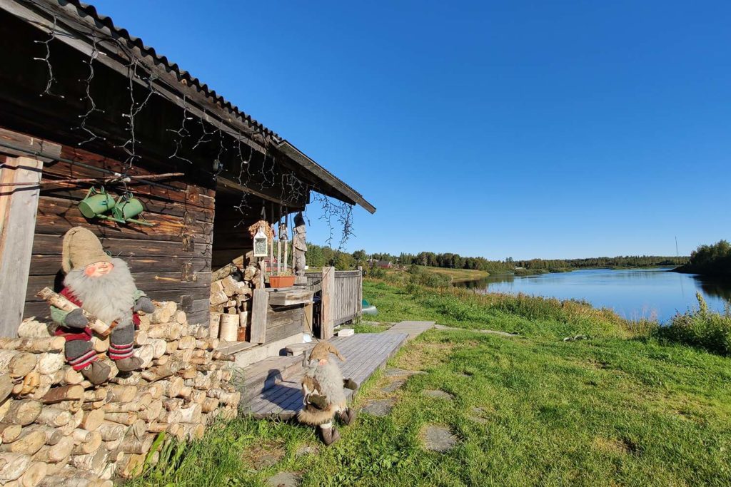 Elves Village Riverside Sauna 