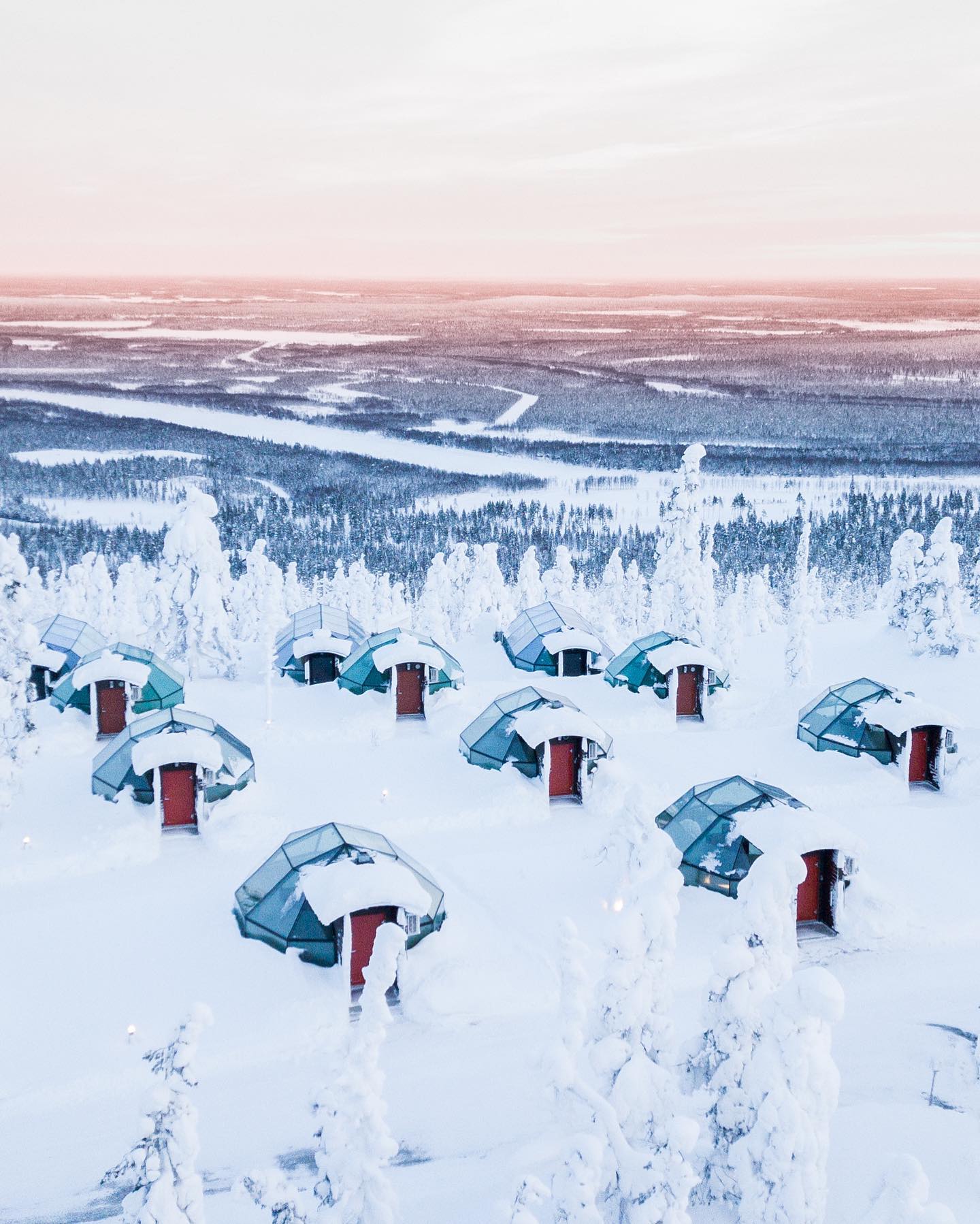 Golden Crown - Levi Igloos on a north-facing slope