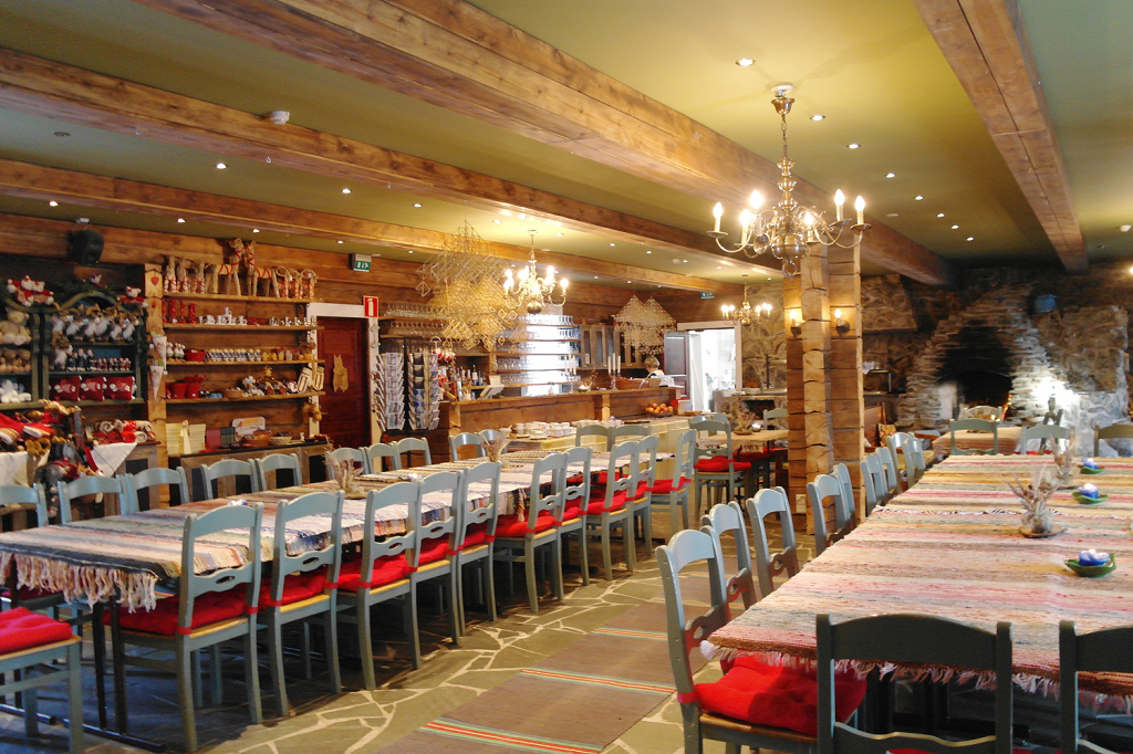 Elves Village Restaurant 