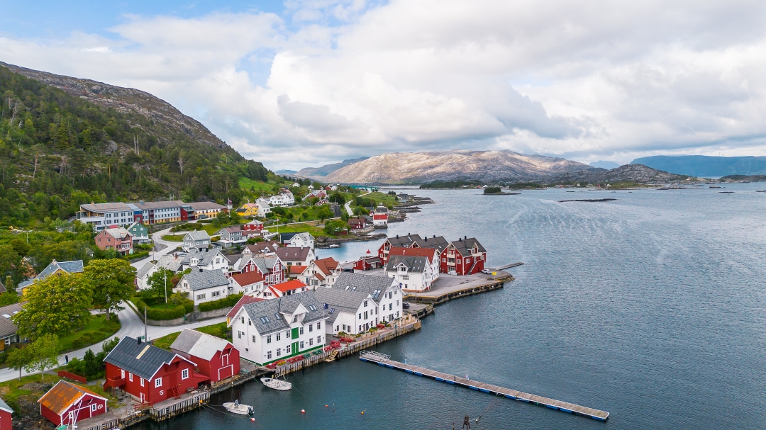 Norway Kalvåg village view - credit Lari Laasjarvi web