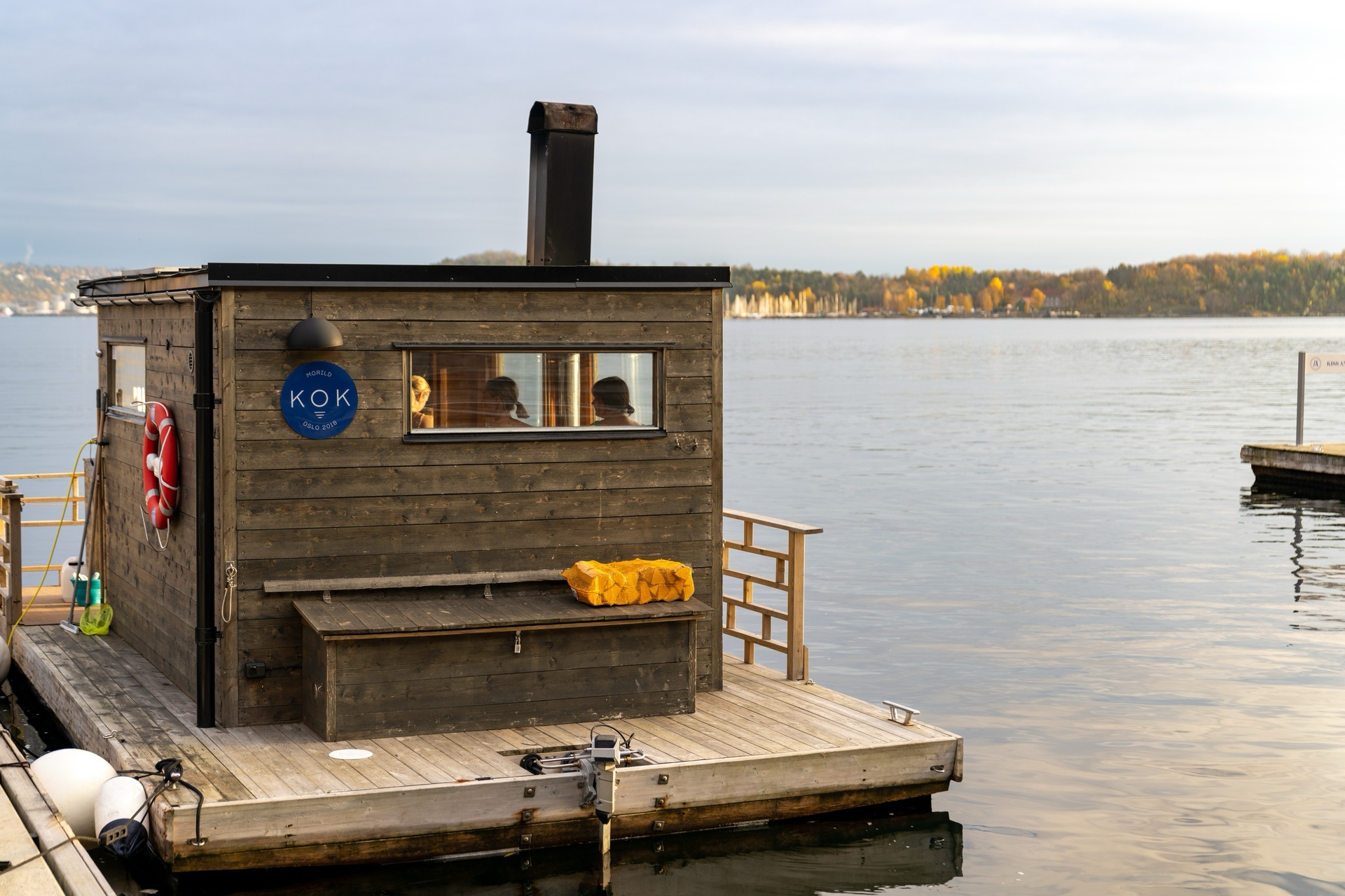 web Norway Floating sauna - KOK Oslo Maverix - Visit Norway