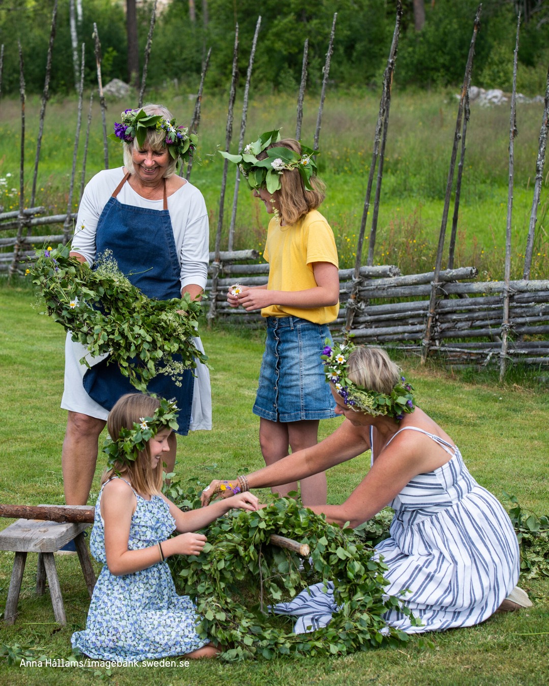 Festival-Midsummer-sweden