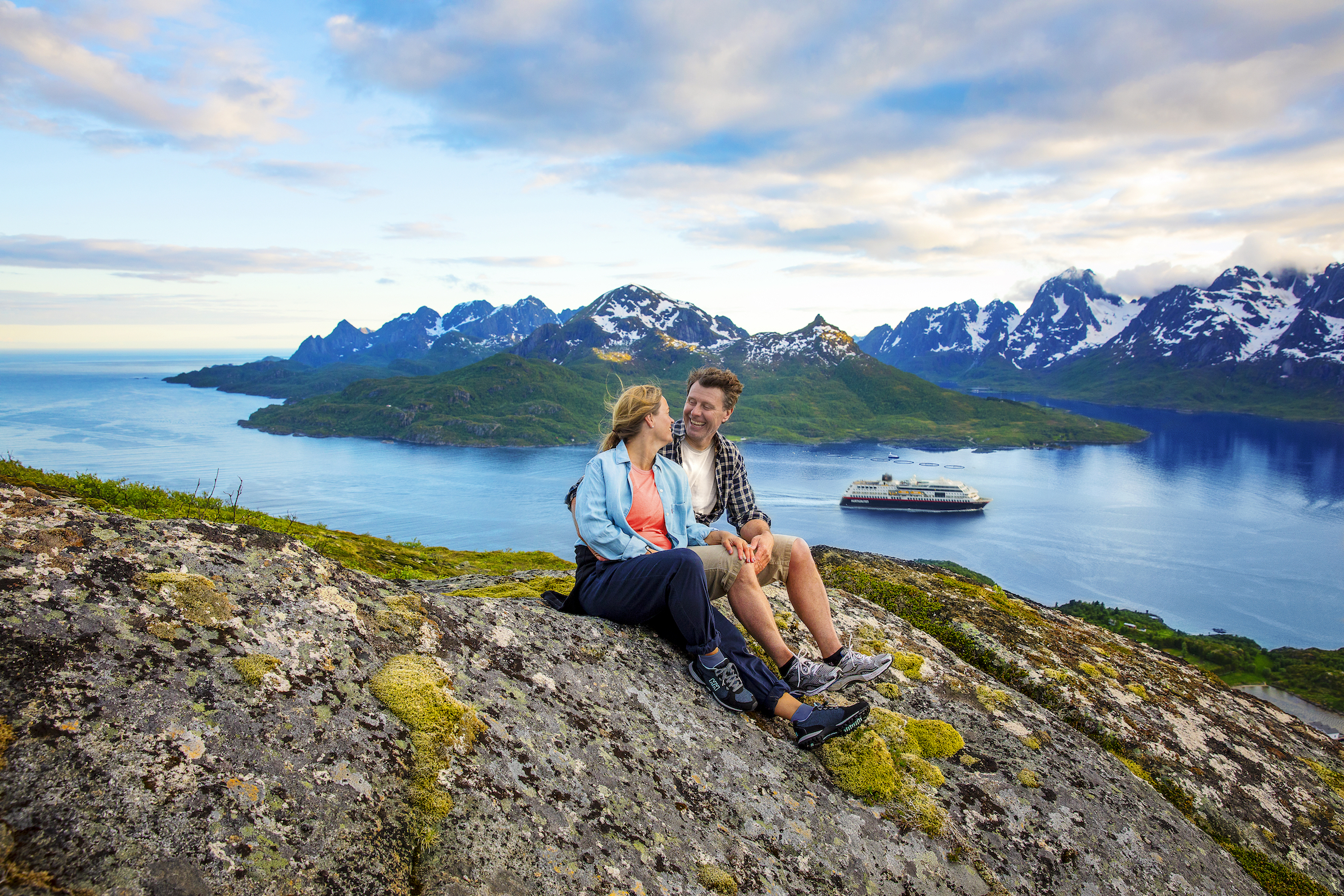 Hurtigruten Norway tours