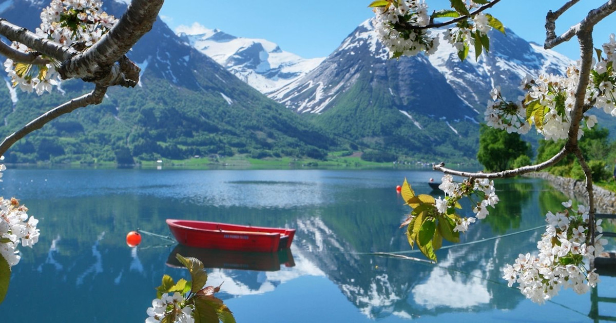 Scandinavia Spring Nordic Spring Travel & Tours | Scandinavia, Finland, Iceland & Baltics
