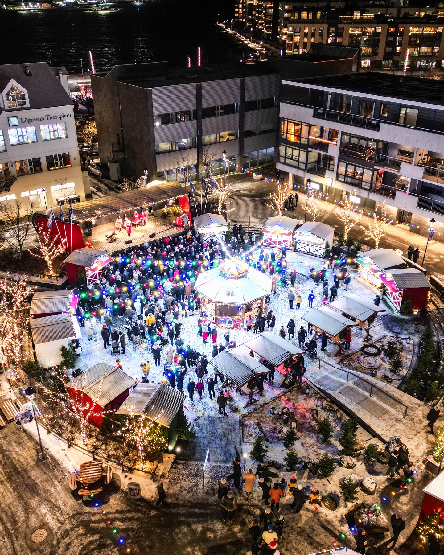 Christmas in Reykjavik market - photo by Visit Reykjavik