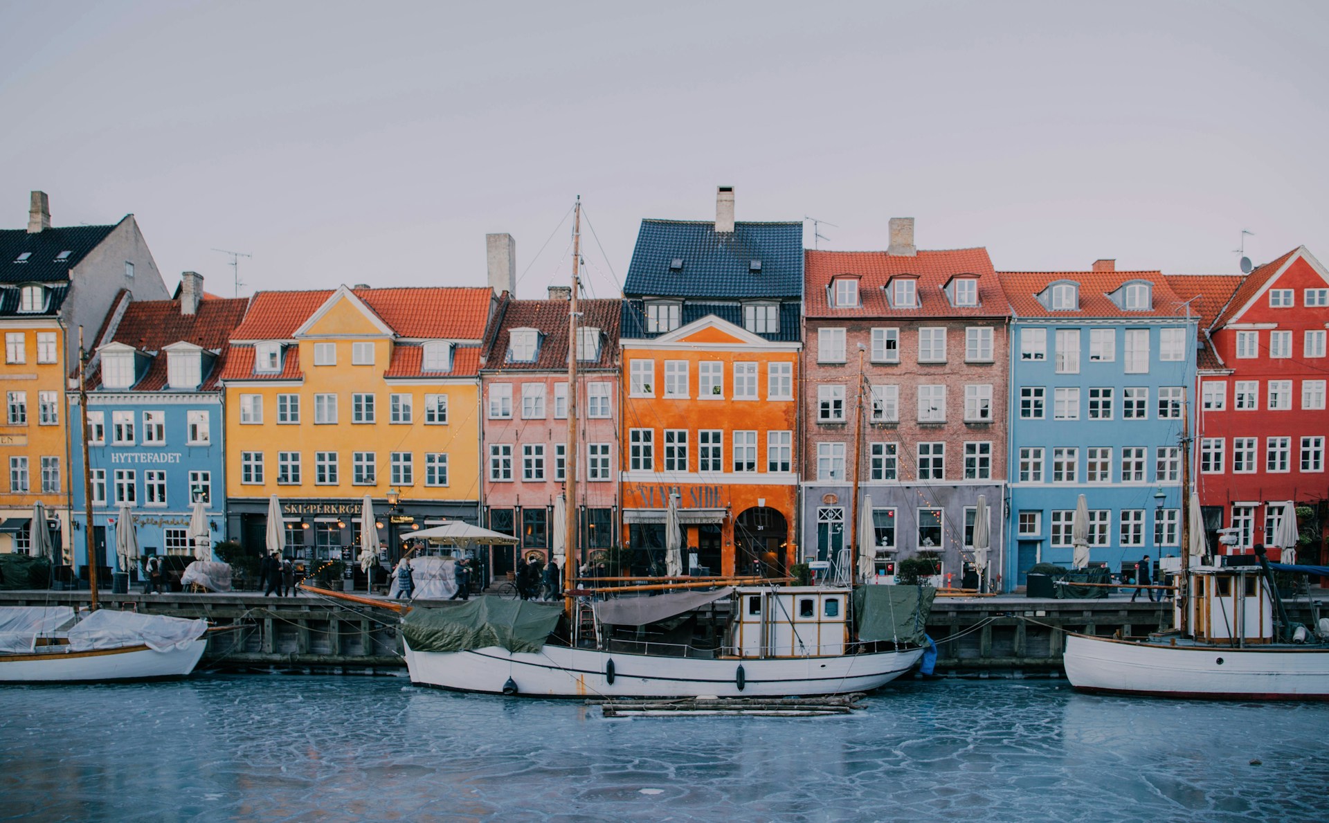 Denmark-copenhagen-nyhavn-winter-alexandra-mitache-whqxMeyZjk0-unsplash