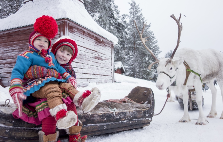jokkmokk winter markets kids