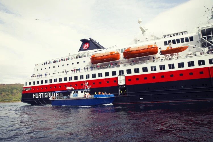 Rune Kongsro / Hurtigruten  