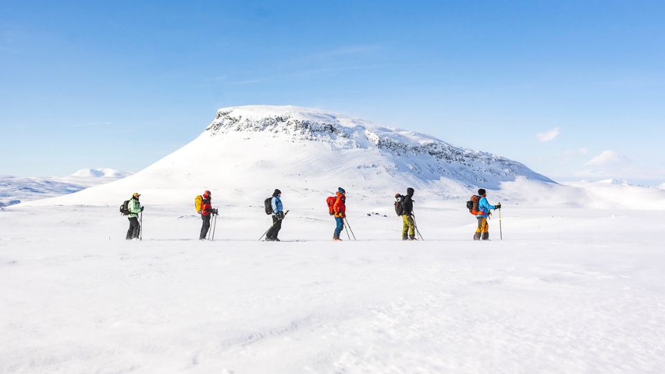Website - Kilpisjarvi winter snowshoeing - Cahkal Hotel - Mar