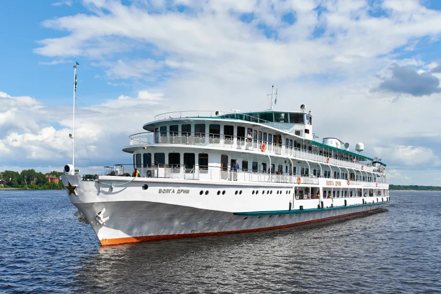 dream yacht charter sweden
