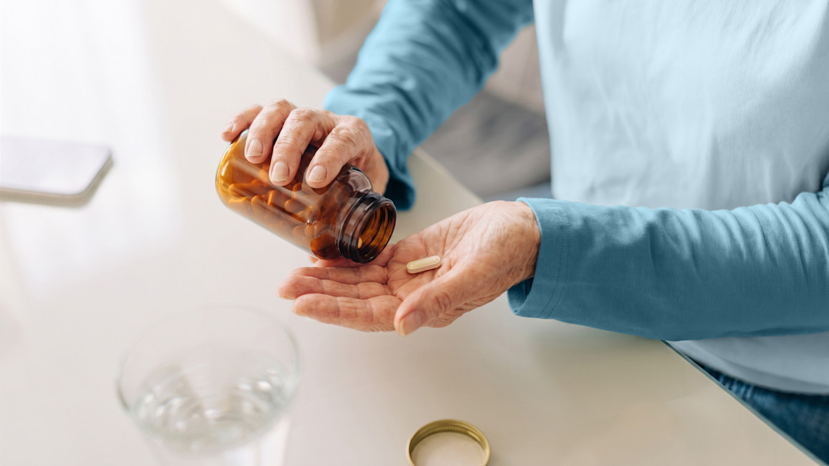 Can a Daily Multivitamin Help You Age Better? New Study Has an Answer