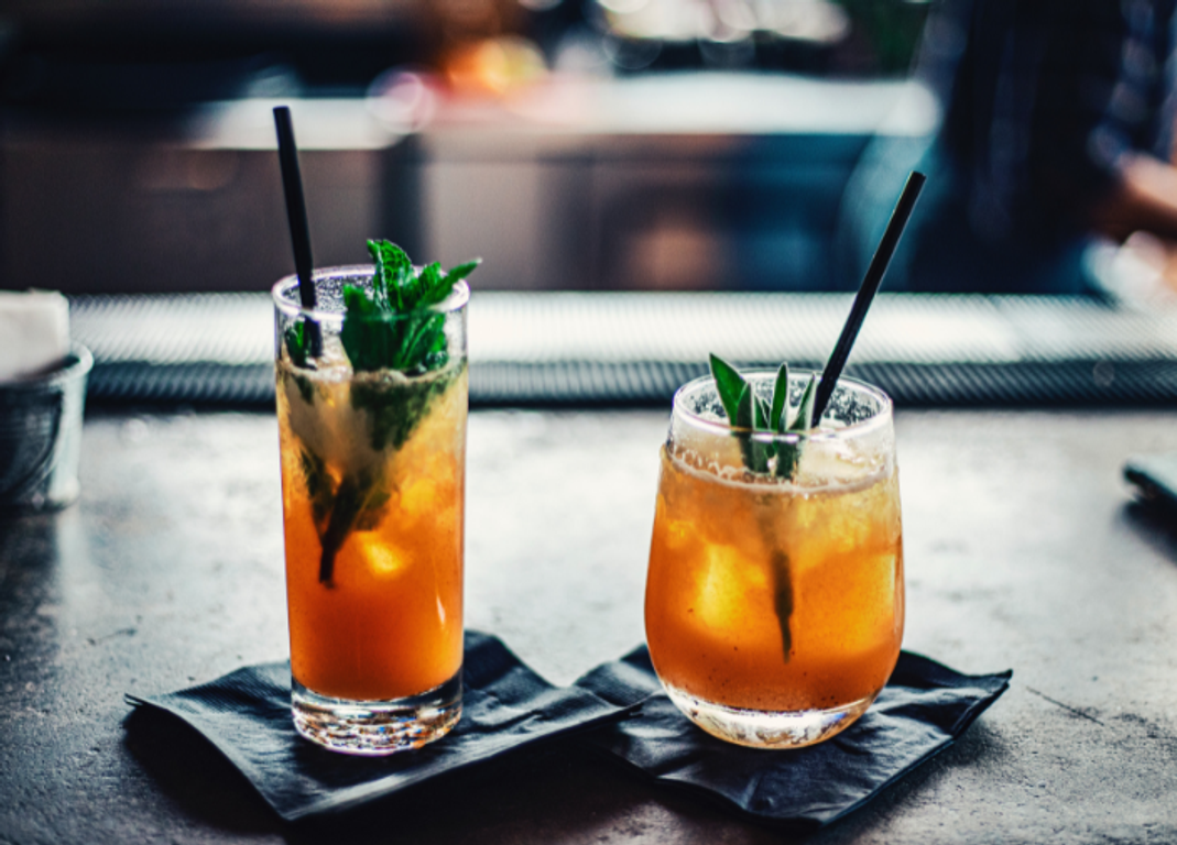 cocteles son alcohol