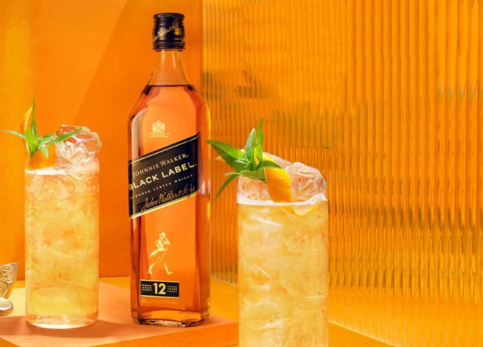 johnnie walker cocktails with black label bottle