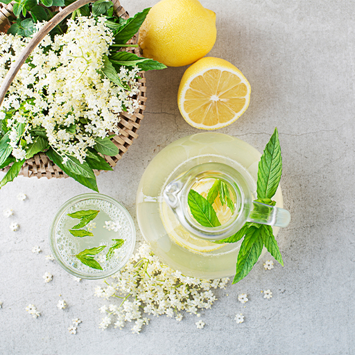 Bebida cordial de limón