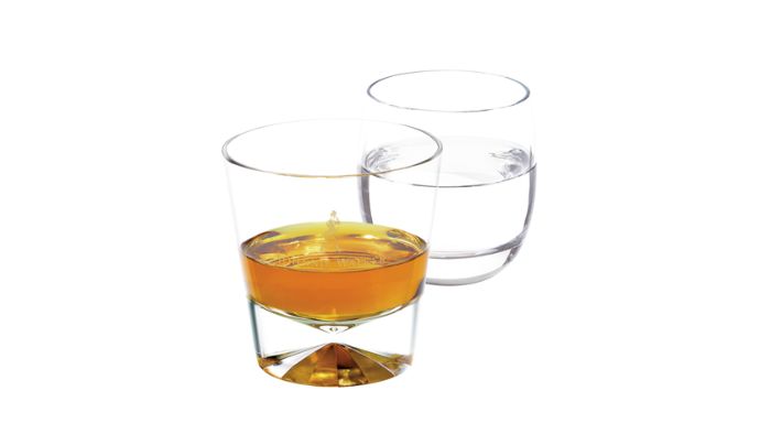 Johnnie Walker Black Label con Agua