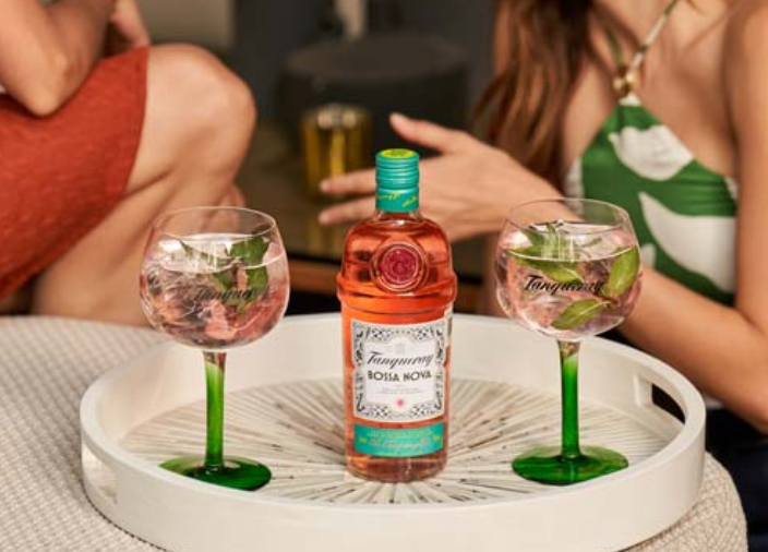 Tanqueray Bossa Nova