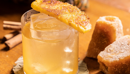 Bebida nativa de piña